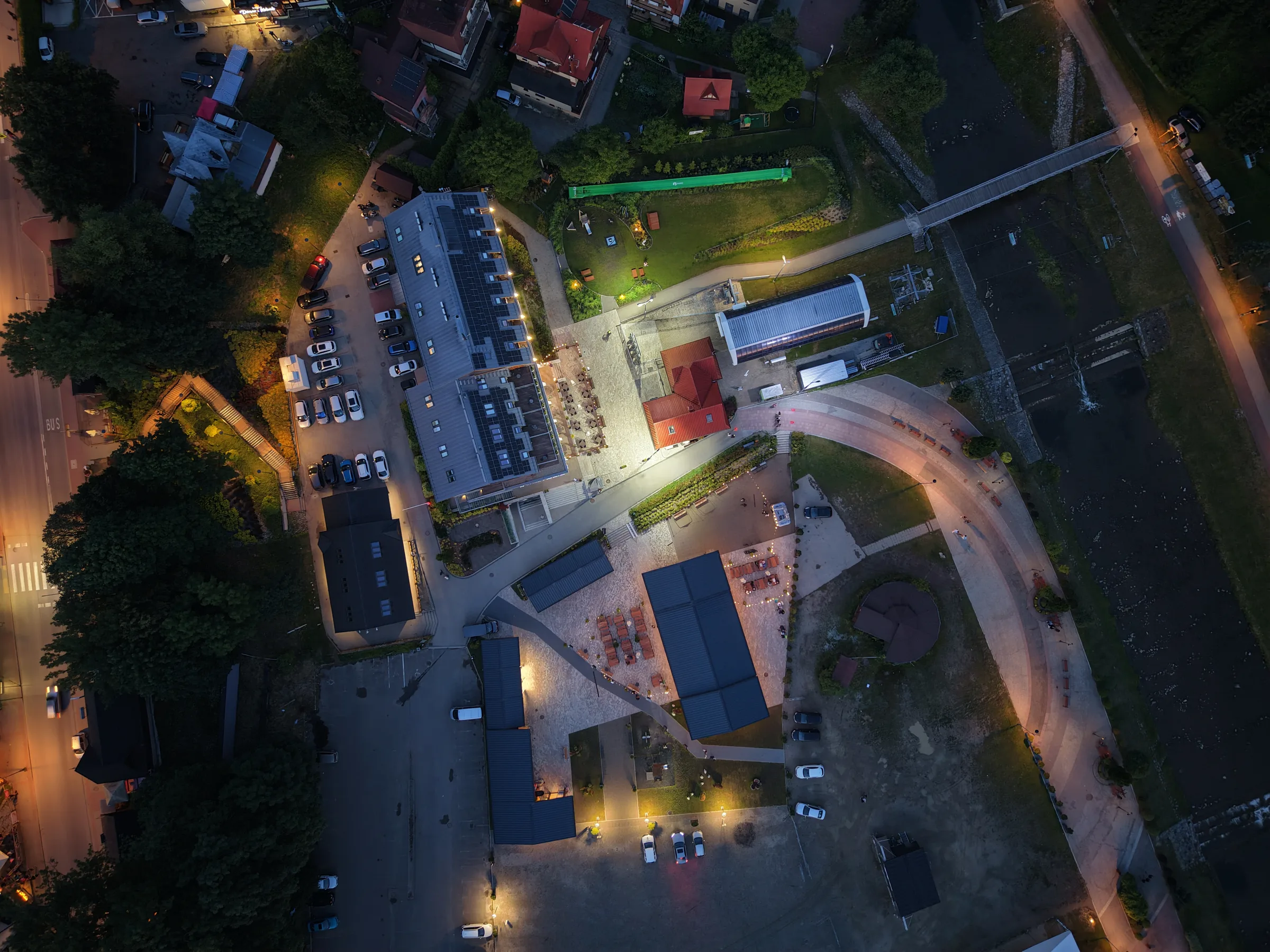 dji_fly_20260710_211342_0075_1783711231200_photo
