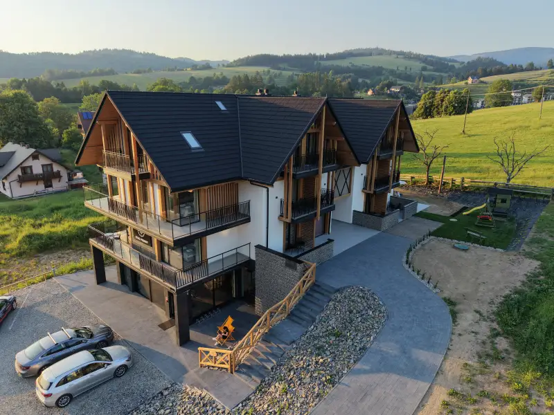 dji_fly_20260627_194806_0051_1782582967591_photo